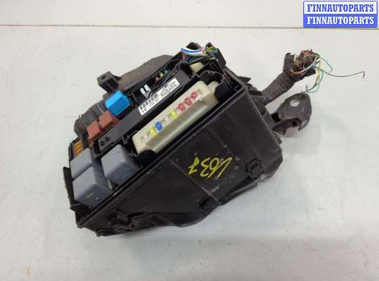 купить Блок предохранителей на Lexus GS 2011-2020