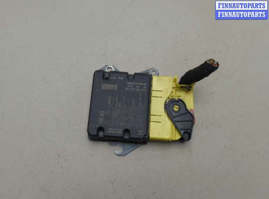 купить Блок управления подушками безопасности на Volkswagen Jetta 7 2018-2024