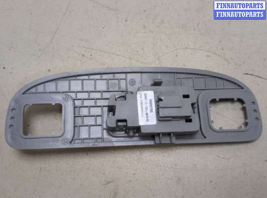 купить Фонарь салона (плафон) на Chevrolet Equinox 2017-2024