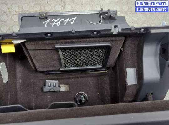 купить Бардачок (вещевой ящик) на Volkswagen Touareg 2010-2014