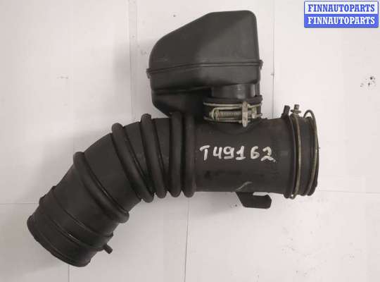 Патрубок корпуса воздушного фильтра TT894597 на Toyota Avensis 1 1997-2003