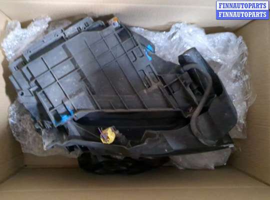 купить Кронштейн фары на Audi A5 (8T) 2007-2016