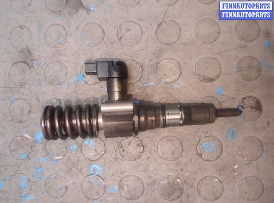 Форсунка топливная на Volkswagen Passat B6 (3C)