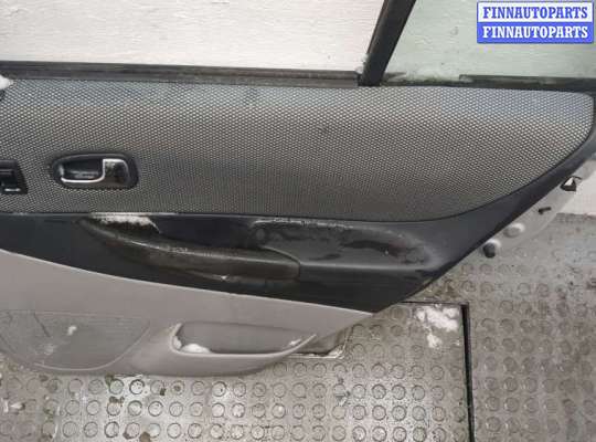 купить Дверная карта (Обшивка двери) на Mazda 323 (BJ) 1998-2003