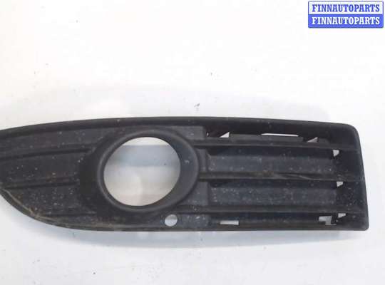 купить Заглушка (решётка) бампера на Audi A4 (B6) 2000-2004