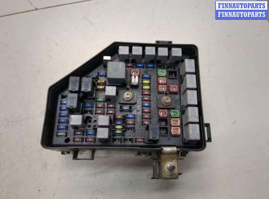 купить Блок предохранителей на Cadillac SRX 2003-2009