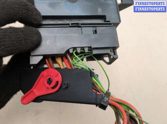 купить Блок управления стояночным тормозом на Mercedes GLA X156 2014-2020