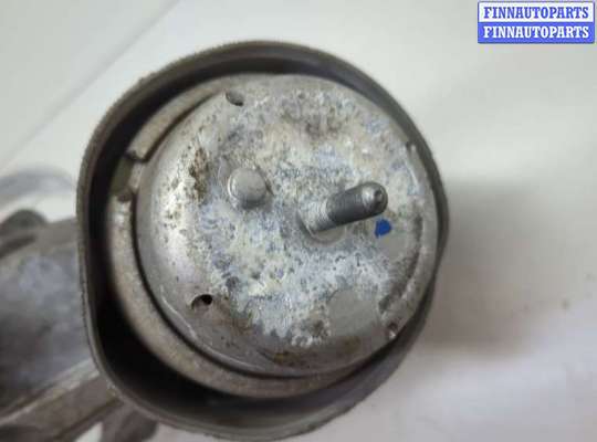 купить Подушка крепления двигателя на Audi A4 (B6) 2000-2006