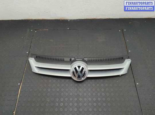 купить Решетка радиатора на Volkswagen Golf Plus