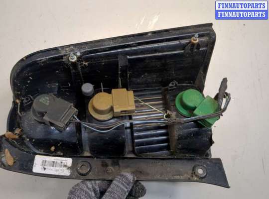 купить Фонарь (задний) на Ford Escape 2000-2006