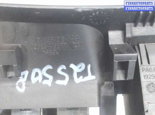 купить Кнопка регулировки фар на Peugeot 607 2000-2010