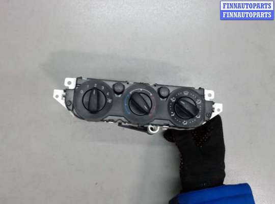 купить Переключатель отопителя (печки) на Ford Focus 2 2005-2008