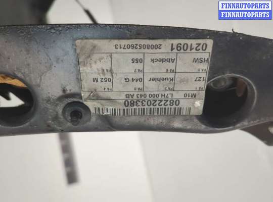 купить Рамка передняя (телевизор) на Volkswagen Transporter 5 2003-2015