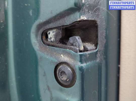 Замок боковой двери на Volkswagen Golf IV (1J)