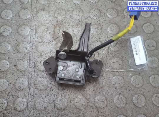 купить Замок багажника на Toyota Yaris 2005-2011