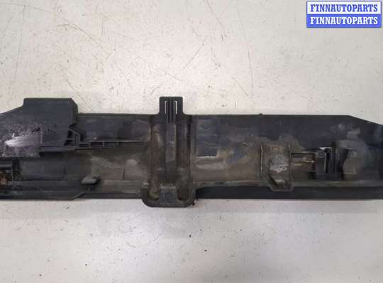 купить Кронштейн радиатора на BMW 1 E87 2004-2011