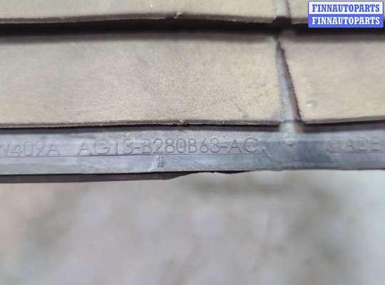 купить Воздуховод на Ford Escape 2012-2015