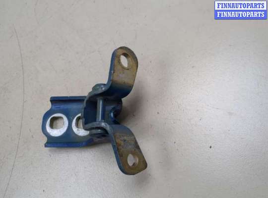 Петля двери на Chevrolet Cruze II (J400)