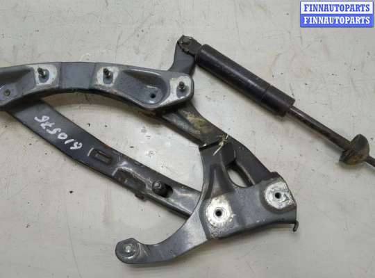купить Петля капота на Mercedes C W202 1993-2000