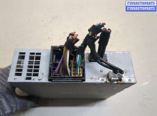 купить Блок управления радиоприемником на Audi A6 (C6) 2004-2011