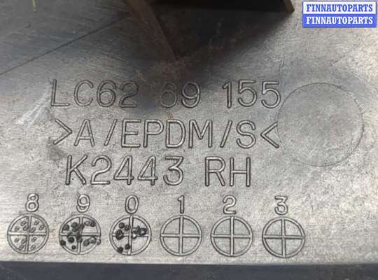 купить Накладка на зеркало на Mazda MPV 1999-2006