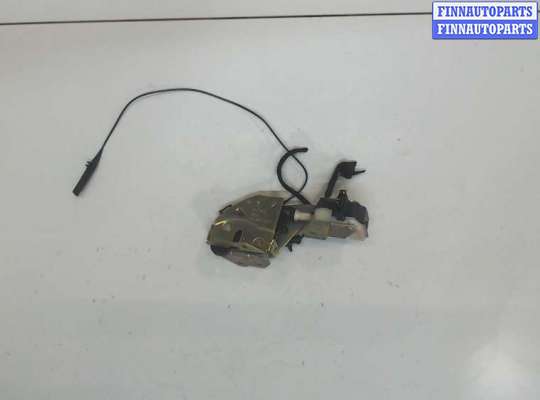 купить Замок стекла на Volkswagen Touareg 2002-2007