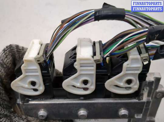 купить Блок управления двигателем на Ford Focus 2 2005-2008