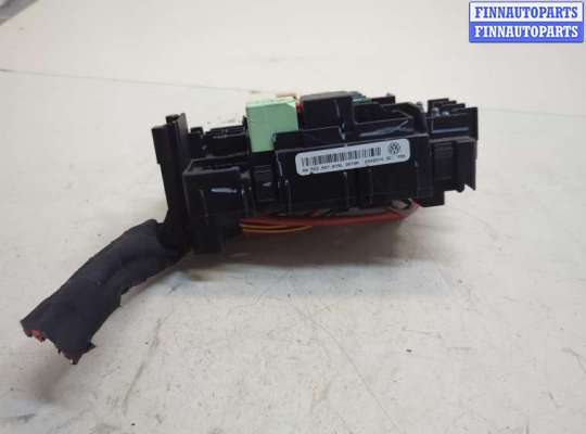 купить Блок предохранителей на Volkswagen Jetta 6 2010-2018