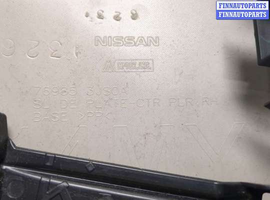 купить Обшивка центральной стойки на Nissan Pathfinder 2012-2020