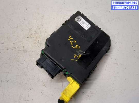 купить Блок управления подрулевыми переключателями на Volkswagen Jetta 5 2004-2010
