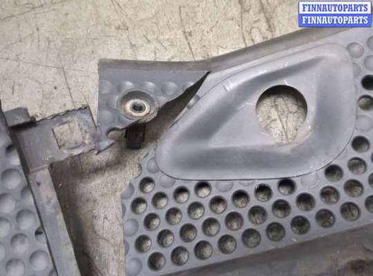 купить Жабо под дворники (дождевик) на Ford Focus 1 1998-2004