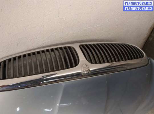 Капот на Jaguar X-Type