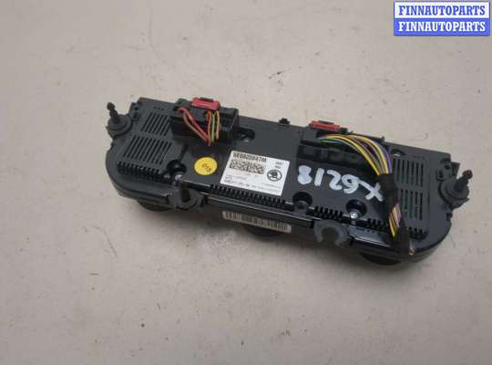 купить Переключатель отопителя (печки) на Skoda Octavia (A7) 2013-2023