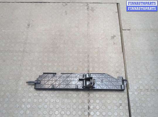 купить Пластик радиатора на Land Rover Range Rover Sport 2009-2013