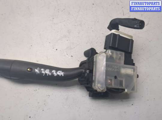 купить Переключатель поворотов на Toyota Sienna 2 2003-2010