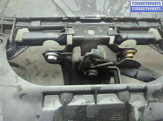 Планка телевизора верхняя на Renault Laguna III