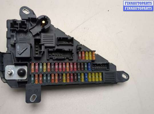 Блок предохранителей BM3359143 на BMW 5 E60 2003-2010