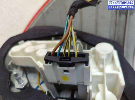 Фонарь задний на BMW 3 (E90/E91/E92/E93)