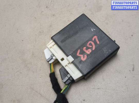 ЭБУ PDC (электронный блок управления парктрониками) на BMW 2 (F22/F23)