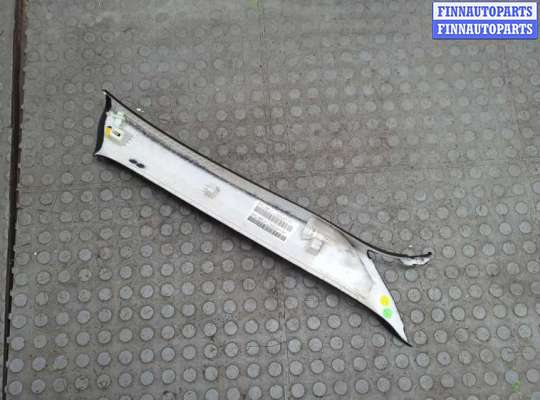 купить Обшивка стойки на Volkswagen Touareg 2014-2018