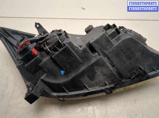 купить Фара (передняя) на Toyota Corolla E12 2001-2006