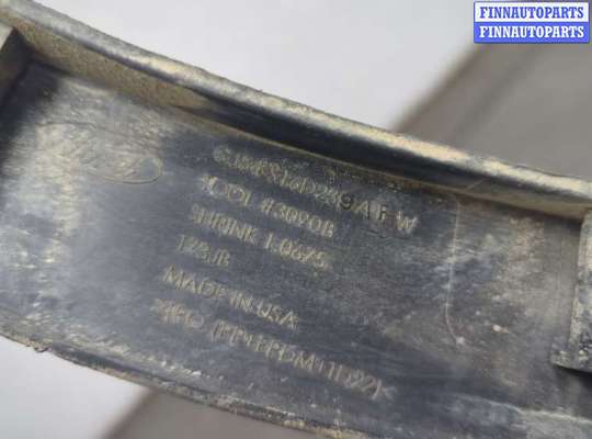 купить Молдинг крыла на Ford Escape 2015-2019