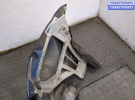 Заглушка буксировочного крюка на Ford Focus II