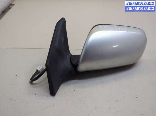 Зеркало боковое на Toyota Avensis II (T250)