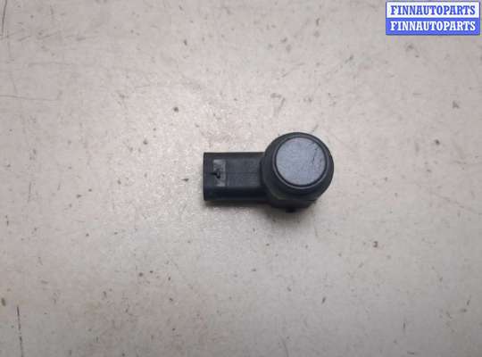 Датчик парктроника на Volkswagen Passat B7 (36)