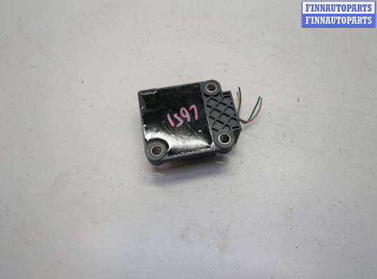 купить Датчик удара на Cadillac Escalade 3 2006-2014