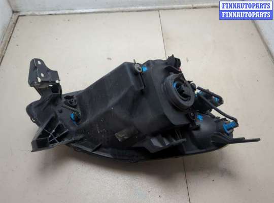 купить Фара (передняя) на Honda CR-V 2001-2006