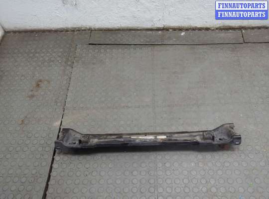 Рамка капота MB1698917 на Mercedes GLK X204 2008-2015