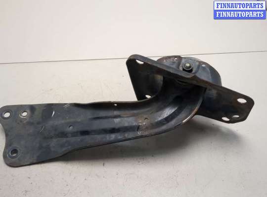 Рычаг подвески VG2787040 на Volkswagen Jetta 5 2005-2011