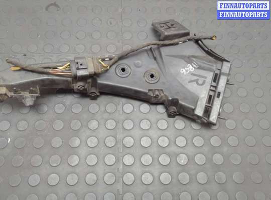 купить Кронштейн бампера на Audi Q7 2005-2015